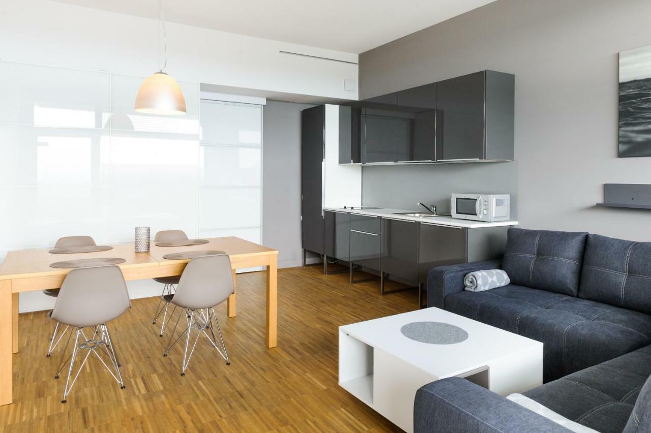 Apartament Blue I Grey Na Klifie อุสตรอเนียมอร์สเกีย ภายนอก รูปภาพ